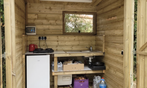 Emplacement avec cuisine d&rsquo;été